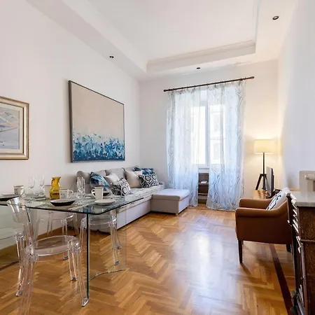 Casa Gracchi Vatican Apartment *