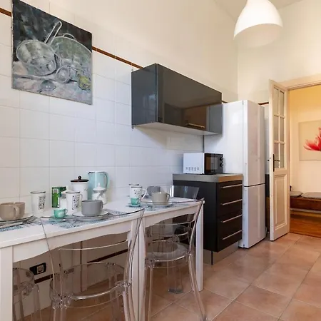 Casa Gracchi Vatican Rome